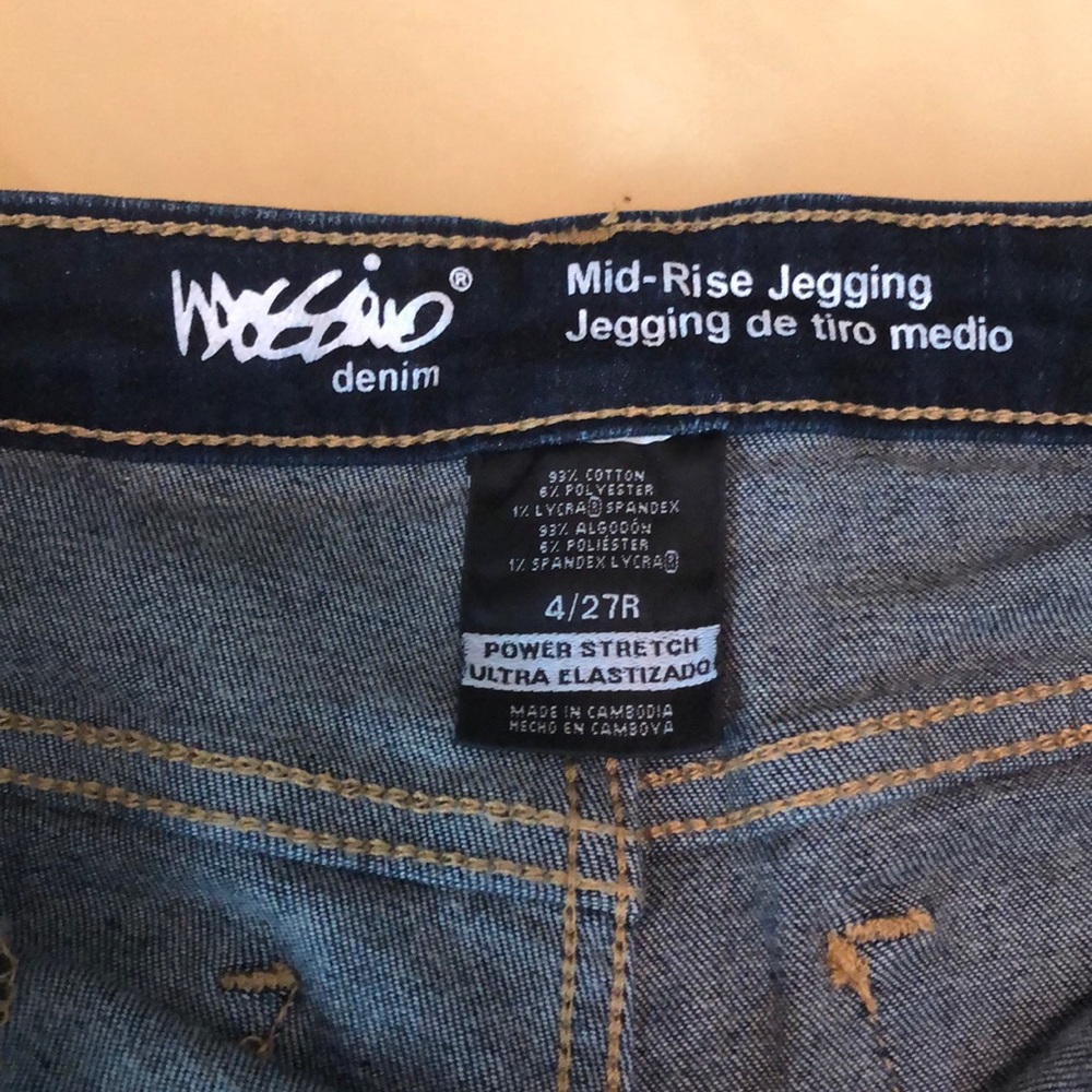Jeans - Picture 2 of 2